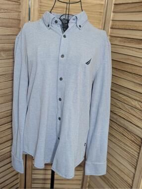 Vintage Nautica Shirt Mens Large Blue Plaid Logo Button Up Collared Long Sleeve